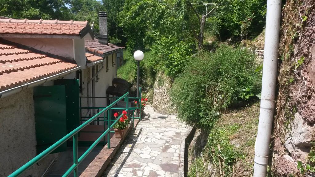 Altrove Apartment Ne Luaran gambar