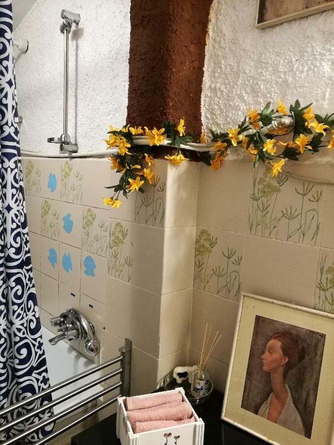 Altrove Apartment Ne Luaran gambar